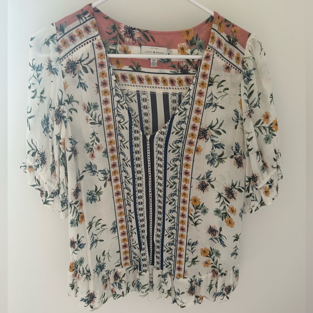 Lucky brand shirt small